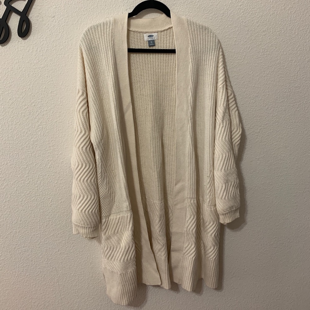 Old Navy cream cardigan/shrug